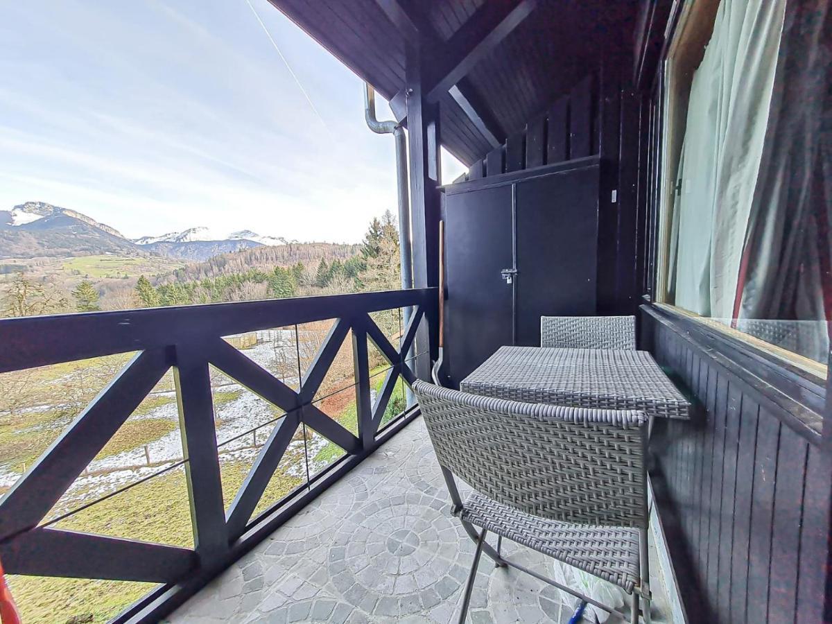 Apartment Y'hotes-studio St Jeoire- Proche Massif Des Brasses Saint-Jeoire